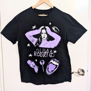 Olivia Rodrigo Graphic Tour Tee Purple Black T-Shirt Pop Punk Concert Shirt L
